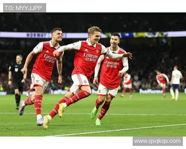 阿森纳与迪拜的精彩对决揭示足球魅力与战术智慧的完美结合